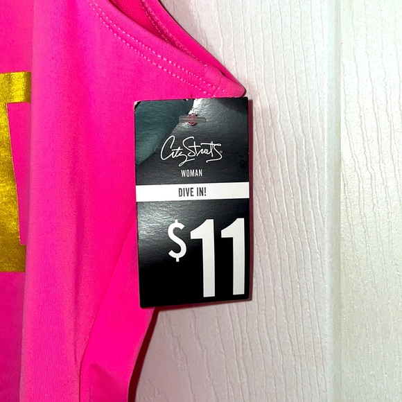 HOT PINK BIKINI - Picture 2 of 3